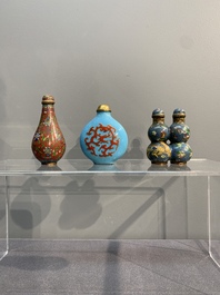 Six Chinese cloisonn&eacute; snuff bottles, 19/20th C.