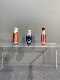 A collection of 12 Chinese snuff bottles and a jade pendant, Chenghua mark, 18/20th C.