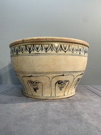 A Vietnamese or Annamese blue and white basin with floral design, 16th C.