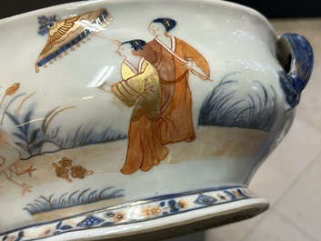 A Chinese Imari-style 'Parasol Ladies' tureen and stand after Cornelis Pronk, Qianlong, ca. 1740