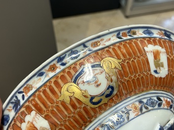 A Chinese Imari-style 'Parasol Ladies' tureen and stand after Cornelis Pronk, Qianlong, ca. 1740