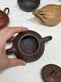 Four Chinese Yixing stoneware teapots, Fan Dasheng 范大生 seal mark, 19/20th C.