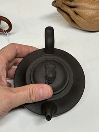 Four Chinese Yixing stoneware teapots, Fan Dasheng 范大生 seal mark, 19/20th C.