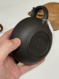 Four Chinese Yixing stoneware teapots, Fan Dasheng 范大生 seal mark, 19/20th C.