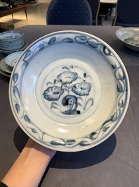 A collection of 11 Chinese blue and white wares, Ming