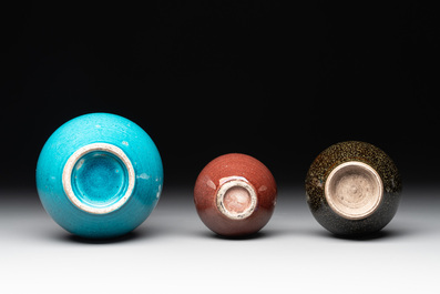 Five Chinese monochrome wares, 19th C.