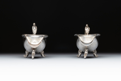 A pair of Chinese silver sauceboats, Li Ji 李記 and Zu Yin足銀 mark, 19/20th C.