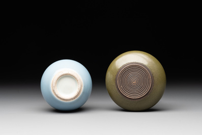 Five Chinese monochrome wares, 19th C.