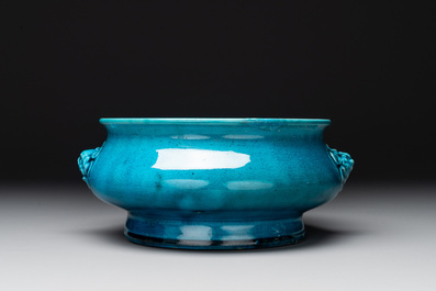 A Chinese turquoise-glazed censer, 19/20th C.