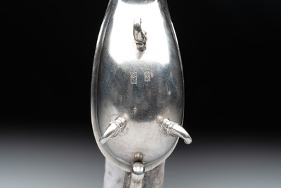A pair of Chinese silver sauceboats, Li Ji 李記 and Zu Yin足銀 mark, 19/20th C.