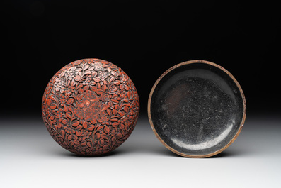 Two Chinese snuff bottles, four soapstone seals and a lacquer covered box, 20th C.