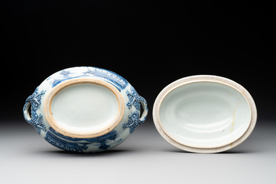 Six Chinese blue, white and famille rose wares, 18/19th C.