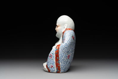 13 Chinese famille rose, verte and iron-red-decorated wares, Kangxi and later