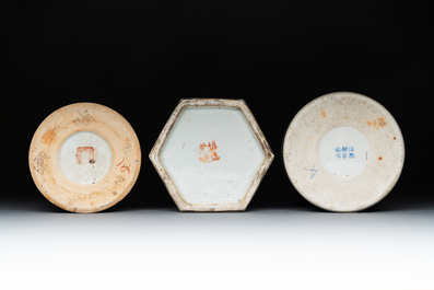 Three Chinese famille rose hat stands with figural design, signed Ao Shaoquan 敖少泉, Shen De Tang 慎德堂 and Tongzhi marks, dated 1910