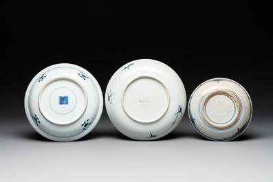 Nine Chinese monochrome, blue, white and famille rose wares, 18/19th C.