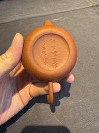 A collection of 20 Chinese Yixing stoneware teapots, 20th C.