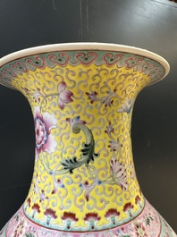 Three Chinese famille rose vases and a famille verte 'cong' vase, Qianlong mark, 20th C.