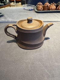 A collection of 20 Chinese Yixing stoneware teapots, 20th C.