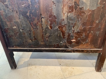A large Chinese lacquered tapered round-corner cabinet, 'yuanjiaogui', Ming, 16/17th C.