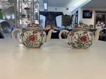 A pair of Chinese famille rose teapots with floral design, Qianlong