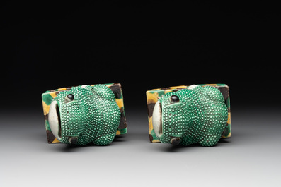 A pair of Chinese sancai-glazed toads, Kangxi