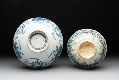 12 Chinese blue and white wares, Ming