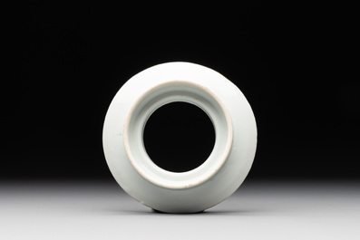 20 Chinese famille rose and blue and white wares, Qianlong and Jingdezhen mark, 19/20th C.