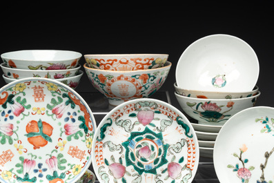 An impressive collection of 53 Chinese famille rose saucers, dishes and bowls, 19th C.