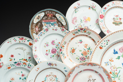 A Chinese famille rose dish and 17  plates, Yongzheng/Qianlong