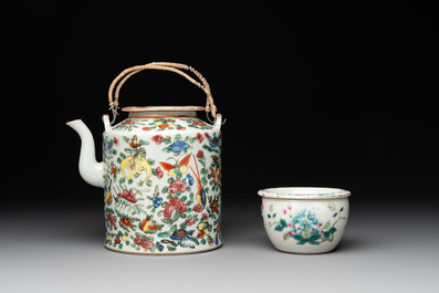 20 Chinese famille rose and blue and white wares, Qianlong and Jingdezhen mark, 19/20th C.