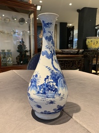A blue and white French faience pear-shaped chinoiserie vase, Nevers, late 17th C.
