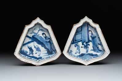 A fine Chinese blue and white sweetmeat set with figural design, Kangxi