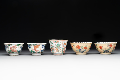 Five Chinese famille verte cups and six saucers, Kangxi