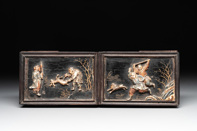 Six Chinese bone-inlaid lacquered wooden furniture panels with hunting scenes, 18/19th C.