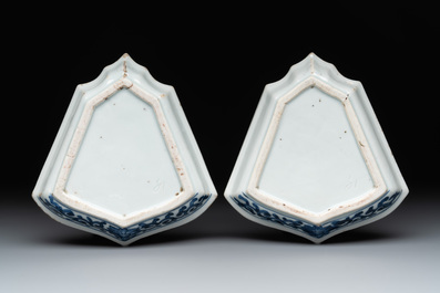 A fine Chinese blue and white sweetmeat set with figural design, Kangxi