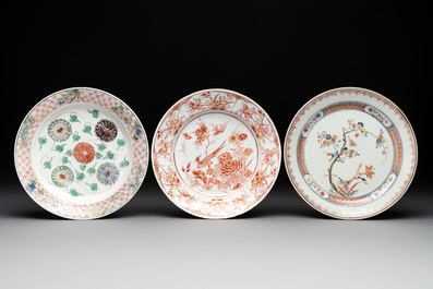 Seven Chinese famille verte, iron-red, blue and white plates, Kangxi