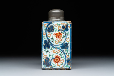 A polychrome Dutch Delft pewter-mounted tea caddy with floral design, 18th C.