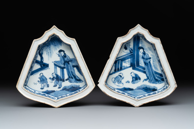 A fine Chinese blue and white sweetmeat set with figural design, Kangxi