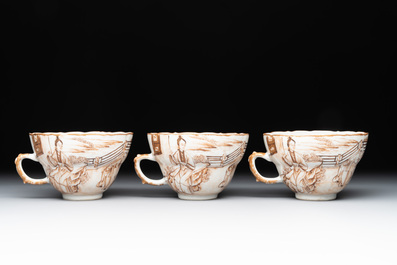 A 28-piece Chinese gilt-decorated sepia 'mandarin subject' service, Jiaqing
