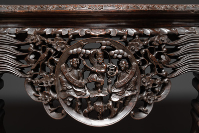 A finely carved Chinese hongmu console table with marble top and mother-of-pearl inlay, Canton, 19th C.