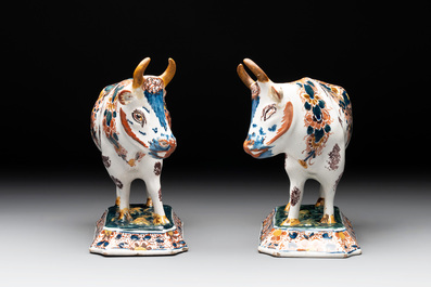 A pair of polychrome Dutch Delft cows, 18th C.