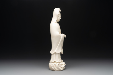 A Chinese Dehua blanc de Chine standing Guanyin, 20th C.