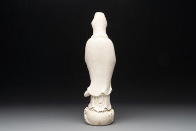 A Chinese Dehua blanc de Chine standing Guanyin, 20th C.