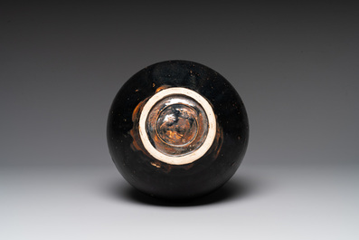 A Chinese russet-decorated black-glazed bottle, 'duluping', Northern Song/Jin