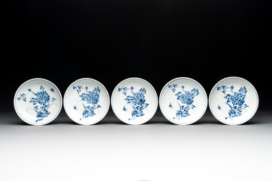 15 Chinese blue and white ko-sometsuke 'floral' saucer dishes for the Japanese market, Chenhua mark, late Ming