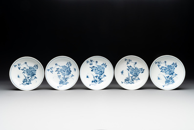 15 Chinese blue and white ko-sometsuke 'floral' saucer dishes for the Japanese market, Chenhua mark, late Ming