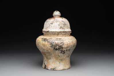 A Chinese archaistic jade vase and cover, 20th C.