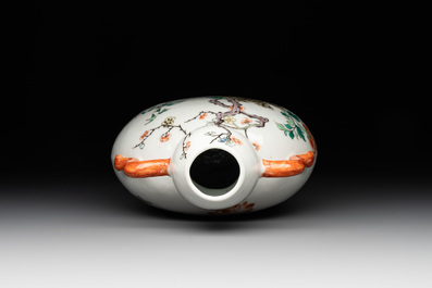A Chinese famille verte 'lotus pond with ducks and peonies' moonflask vase, 'bianhu', Qianlong mark, 19th C.