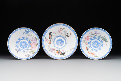 Five Chinese famille rose eggshell bowls and a cup, 20th C.