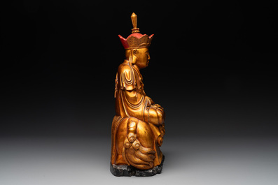 A Vietnamese gilt-red-lacquered wooden sculpture of Bodhisattva, 19/20th C.